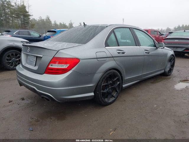 Aukcja sprzedaży 2013 Mercedes-benz C 300 Sport 4matic, vin: WDDGF8ABXDR278990, numer aukcji: 44642948