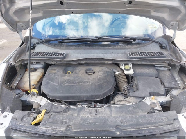 Продажа на аукционе авто 2015 Ford Escape Se, vin: 1FMCU9G98FUB13556, номер лота: 44642957