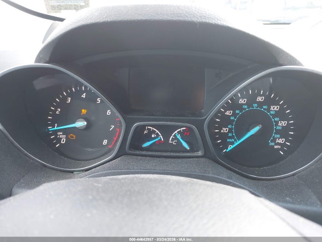 Продажа на аукционе авто 2015 Ford Escape Se, vin: 1FMCU9G98FUB13556, номер лота: 44642957