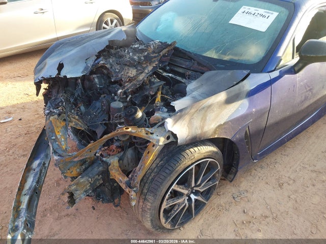 Продажа на аукционе авто 2023 Toyota Gr86, vin: JF1ZNBB11P9763604, номер лота: 44642961