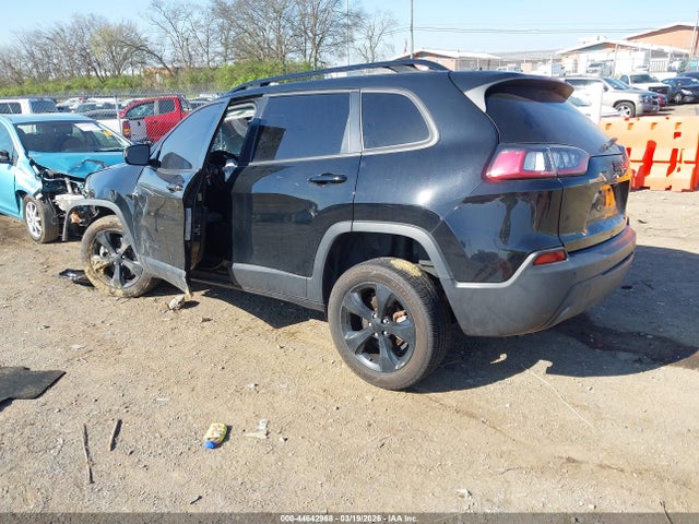 2021 JEEP CHEROKEE 1C4PJLLB5MD208237 Photo 2