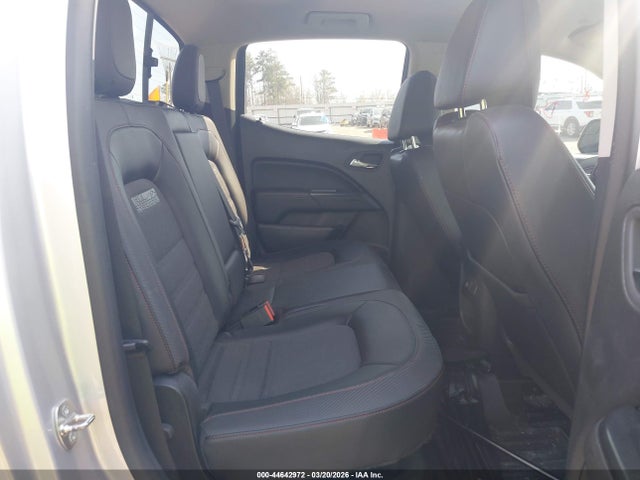 44642972 :رقم المزاد ، 1GTG6BE38F1206245 vin ، 2015 Gmc Canyon Sle مزاد بيع