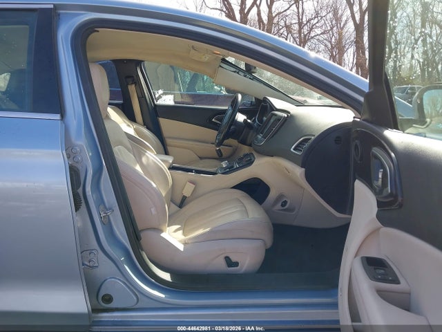 Продаж на аукціоні авто 2015 Chrysler 200 C, vin: 1C3CCCCB0FN742496, номер лоту: 44642981