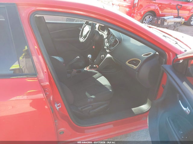 1C3CDFAA5GD656990 Dodge DART SE