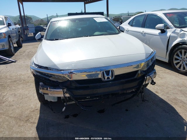 1HGCV3F9XKA017862 Honda Accord Hybrid Touring