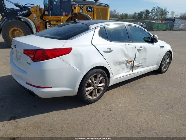 44643020 :رقم المزاد ، KNAGN4A73B5129792 vin ، 2011 Kia Optima Ex مزاد بيع