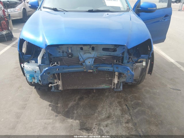 2018 MITSUBISHI OUTLANDER SPORT JA4AP3AW0JZ006277 Photo 5