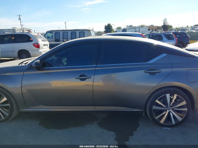 1N4BL4CV3MN336366 Nissan Altima Sr Fwd