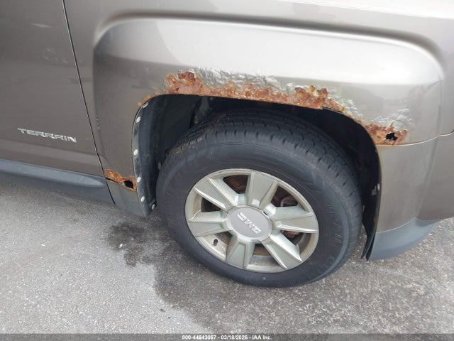 44643067 :رقم المزاد ، 2CTALMEC4B6252919 vin ، 2011 Gmc Terrain Sle-1 مزاد بيع