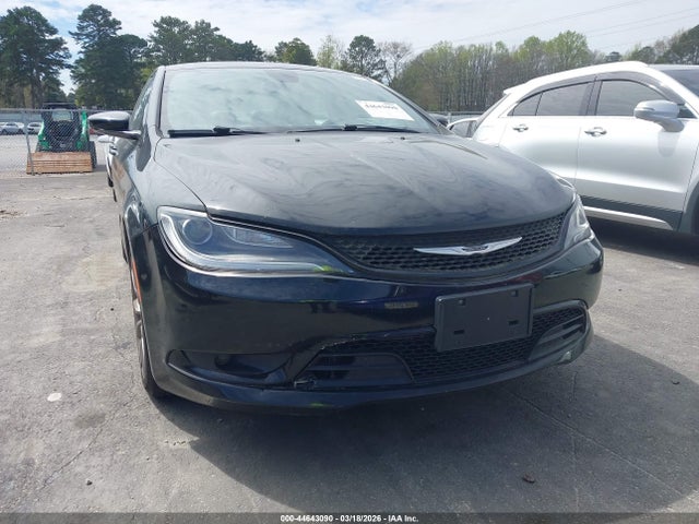 Продаж на аукціоні авто 2015 Chrysler 200 S, vin: 1C3CCCBB2FN759835, номер лоту: 44643090