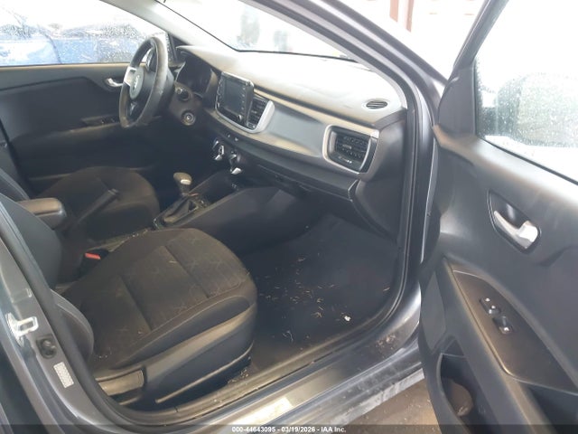 3KPA25AD3LE337528 KIA Rio 5-door S