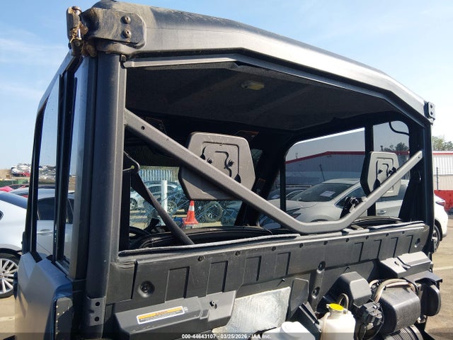 44643107 :رقم المزاد ، 3JBUVAX46SK012850 vin ، 2025 Can-am Defender Limited Cab Hd10 مزاد بيع
