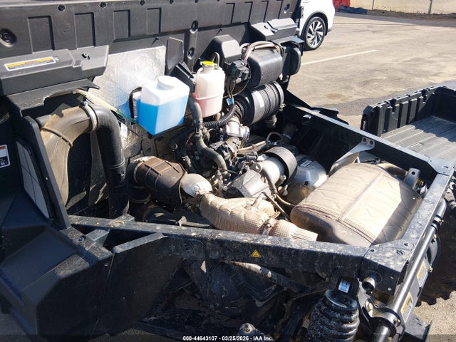 44643107 :رقم المزاد ، 3JBUVAX46SK012850 vin ، 2025 Can-am Defender Limited Cab Hd10 مزاد بيع