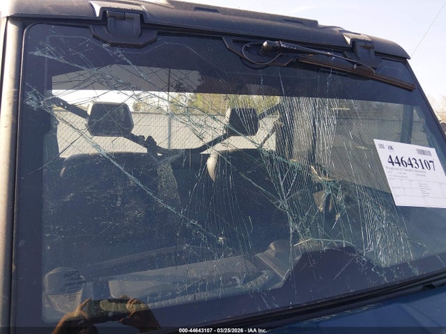 44643107 :رقم المزاد ، 3JBUVAX46SK012850 vin ، 2025 Can-am Defender Limited Cab Hd10 مزاد بيع