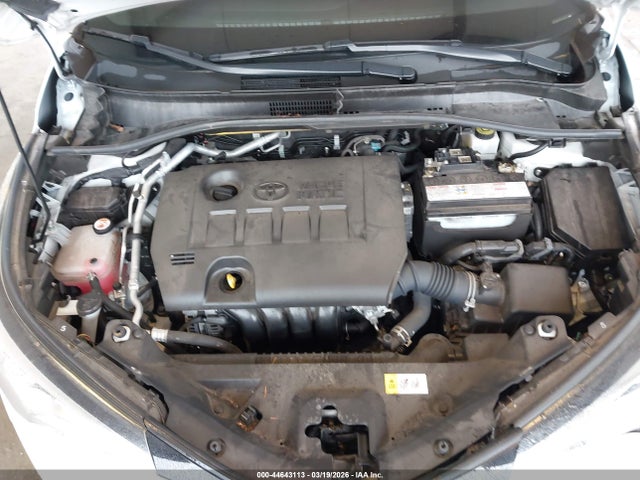 JTNKHMBX8K1042556 Toyota C-HR LE