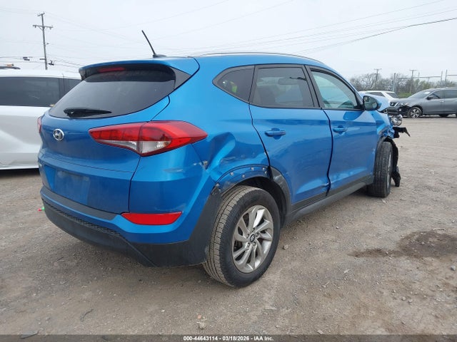 Продаж на аукціоні авто 2016 Hyundai Tucson Se, vin: KM8J33A40GU194655, номер лоту: 44643114