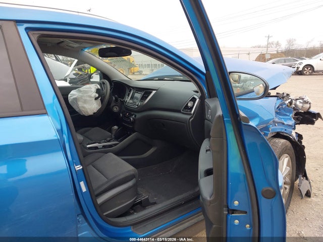 Продаж на аукціоні авто 2016 Hyundai Tucson Se, vin: KM8J33A40GU194655, номер лоту: 44643114