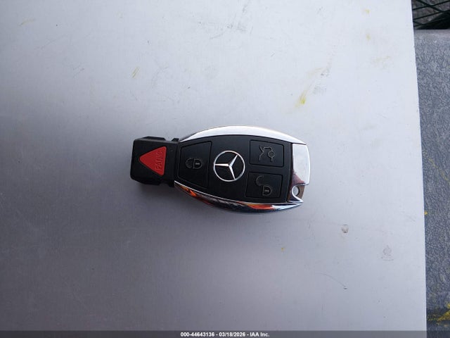 Продаж на аукціоні авто 2015 Mercedes-benz C 400 4matic, vin: 55SWF6GB4FU032820, номер лоту: 44643136