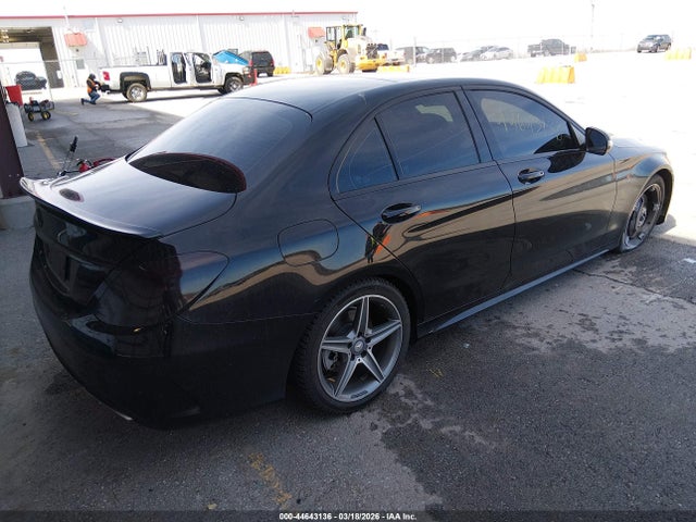 Продаж на аукціоні авто 2015 Mercedes-benz C 400 4matic, vin: 55SWF6GB4FU032820, номер лоту: 44643136