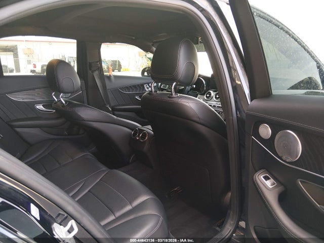 Продаж на аукціоні авто 2015 Mercedes-benz C 400 4matic, vin: 55SWF6GB4FU032820, номер лоту: 44643136