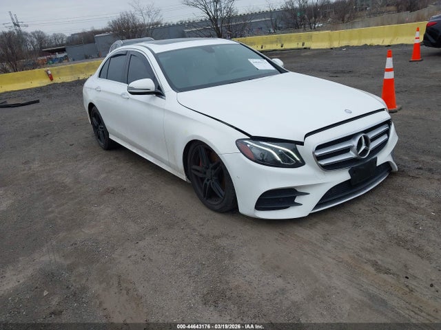 2017 MERCEDES-BENZ E 300 WDDZF4KB9HA191330