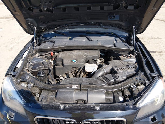 Продажа на аукционе авто 2015 Bmw X1 Xdrive28i, vin: WBAVL1C52FVY33589, номер лота: 44643183
