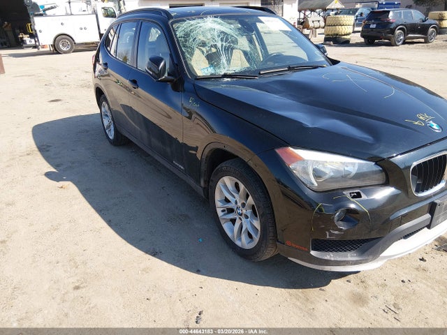 Продажа на аукционе авто 2015 Bmw X1 Xdrive28i, vin: WBAVL1C52FVY33589, номер лота: 44643183