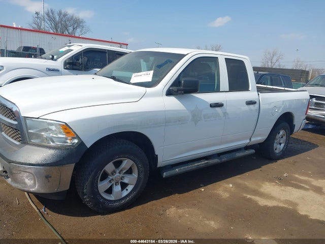 Продаж на аукціоні авто 2018 Ram 1500 Tradesman  4x4 6'4 Box, vin: 1C6RR7FT0JS209789, номер лоту: 44643184