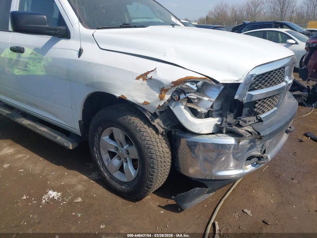 Продаж на аукціоні авто 2018 Ram 1500 Tradesman  4x4 6'4 Box, vin: 1C6RR7FT0JS209789, номер лоту: 44643184