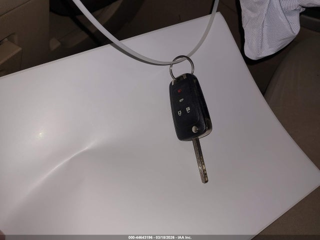 44643196 :رقم المزاد ، 1G4GA5EC2AF257893 vin ، 2010 Buick Lacrosse Cx 4 Cyl. مزاد بيع