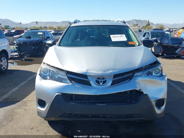 JTMZFREVXEJ015721 Toyota RAV4 LE