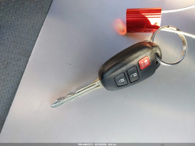 Toyota Prius C Two 2016 JTDKDTB33G1137282 Image 11