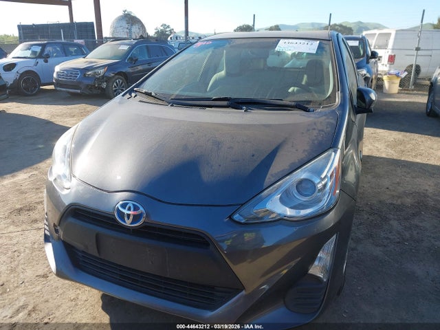 Toyota Prius C Two 2016 JTDKDTB33G1137282 Image 12