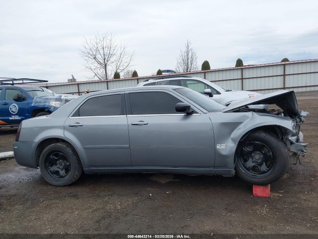 Продаж на аукціоні авто 2006 Chrysler 300, vin: 2C3KA43R66H223904, номер лоту: 44643214