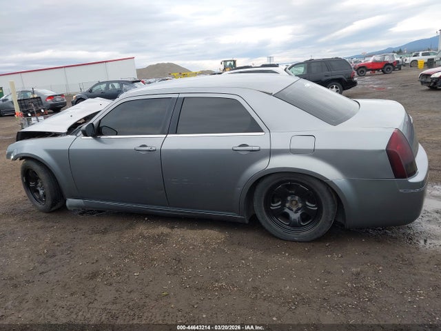 Продаж на аукціоні авто 2006 Chrysler 300, vin: 2C3KA43R66H223904, номер лоту: 44643214