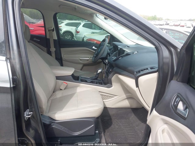 Продаж на аукціоні авто 2018 Ford Escape Se, vin: 1FMCU0GD4JUD33754, номер лоту: 44643216
