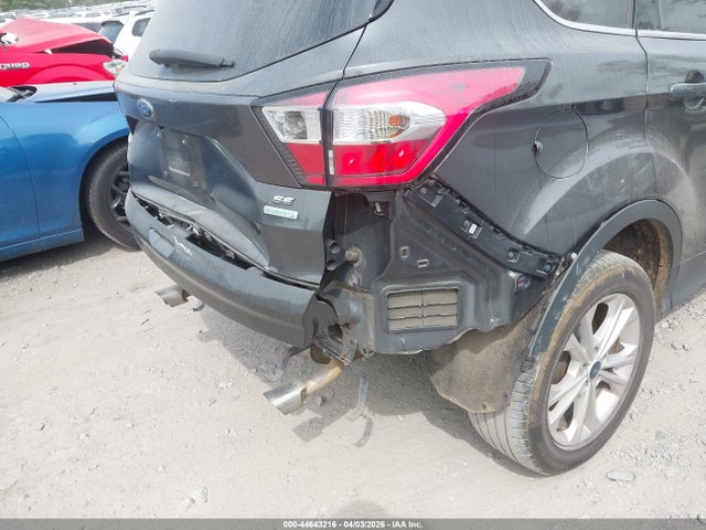 Продаж на аукціоні авто 2018 Ford Escape Se, vin: 1FMCU0GD4JUD33754, номер лоту: 44643216