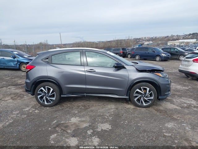 3CZRU6H13KG728156 Honda HR-V SPORT