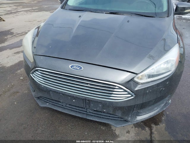 Продажа на аукционе авто 2016 Ford Focus Se, vin: 1FADP3F27GL266847, номер лота: 44643232