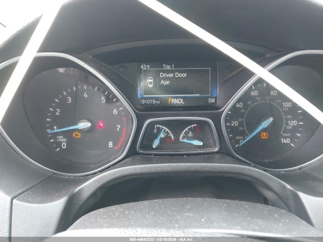 Продажа на аукционе авто 2016 Ford Focus Se, vin: 1FADP3F27GL266847, номер лота: 44643232