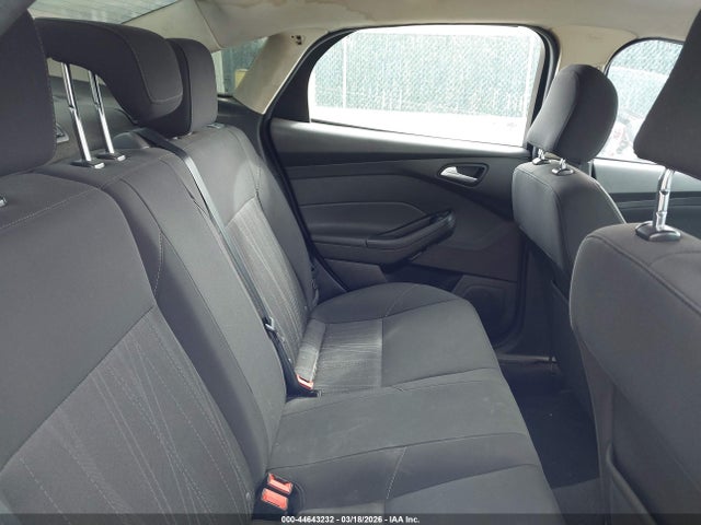 Продажа на аукционе авто 2016 Ford Focus Se, vin: 1FADP3F27GL266847, номер лота: 44643232