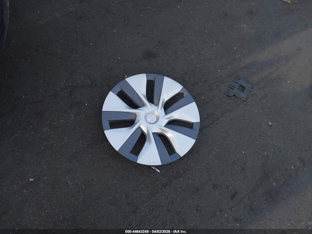 Aukcja sprzedaży 2023 Tesla Model Y Awd/long Range Dual Motor All-wheel Drive, vin: 7SAYGDEE3PF904062, numer aukcji: 44643249
