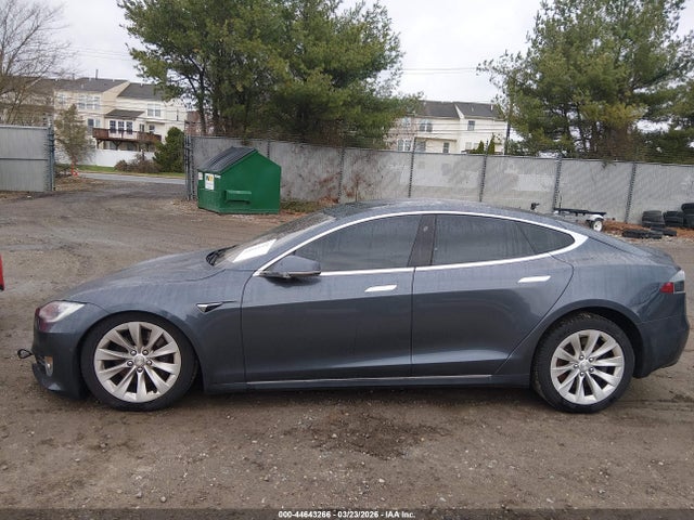 Aukcja sprzedaży 2016 Tesla Model S 60d/70d/75d/85d/90d, vin: 5YJSA1E2XGF167869, numer aukcji: 44643266
