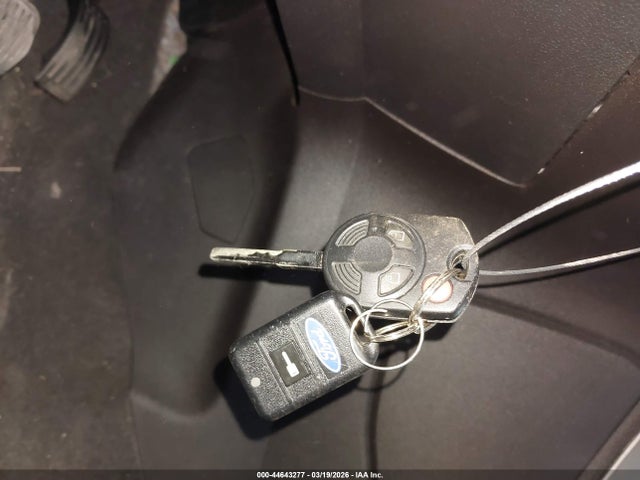 Продажа на аукционе авто 2014 Ford Escape Se, vin: 1FMCU0GX5EUB82438, номер лота: 44643277