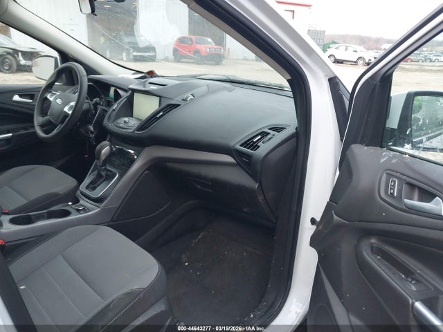 Продажа на аукционе авто 2014 Ford Escape Se, vin: 1FMCU0GX5EUB82438, номер лота: 44643277
