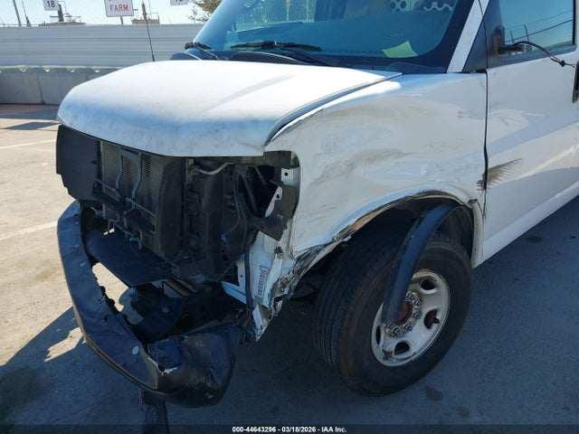 1GCWGAFGXL1275678 Chevrolet Express Cargo Rwd 2500 Regular Wheelbase Wt