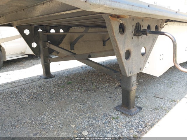Aukcja sprzedaży 2015 Utility Trailer Mfg Unknown, vin: 1UYVS2538FP129216, numer aukcji: 44643305
