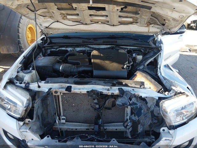 Aukcja sprzedaży 2021 Toyota Tacoma Trd Sport, vin: 3TYCZ5AN4MT033617, numer aukcji: 44643316