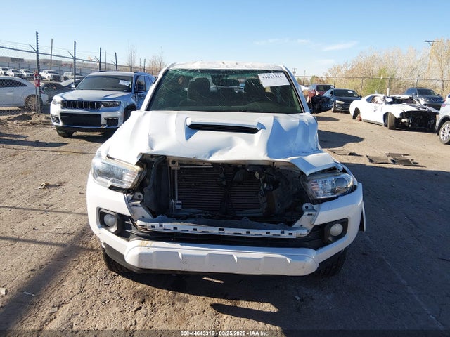 Aukcja sprzedaży 2021 Toyota Tacoma Trd Sport, vin: 3TYCZ5AN4MT033617, numer aukcji: 44643316