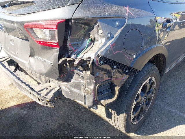 2023 Subaru Crosstrek Premium მანქანა იყიდება აუქციონზე, vin: JF2GTAPC3PH258392, აუქციონის ნომერი: 44643318